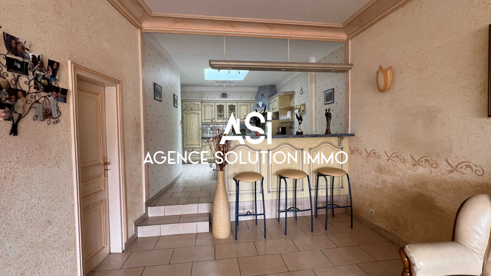 Maison de ville 6p 4ch  128 m2 -  Garage 26 m2 et jardin  90m2 -