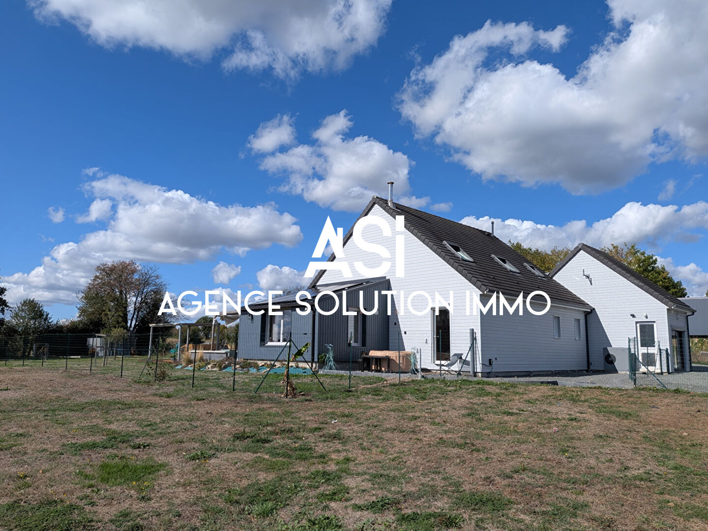 Maison ossature bois plain-pied - 6P 3 ch -  terrain 4600 m2 - dépendances - calme et tranquilité