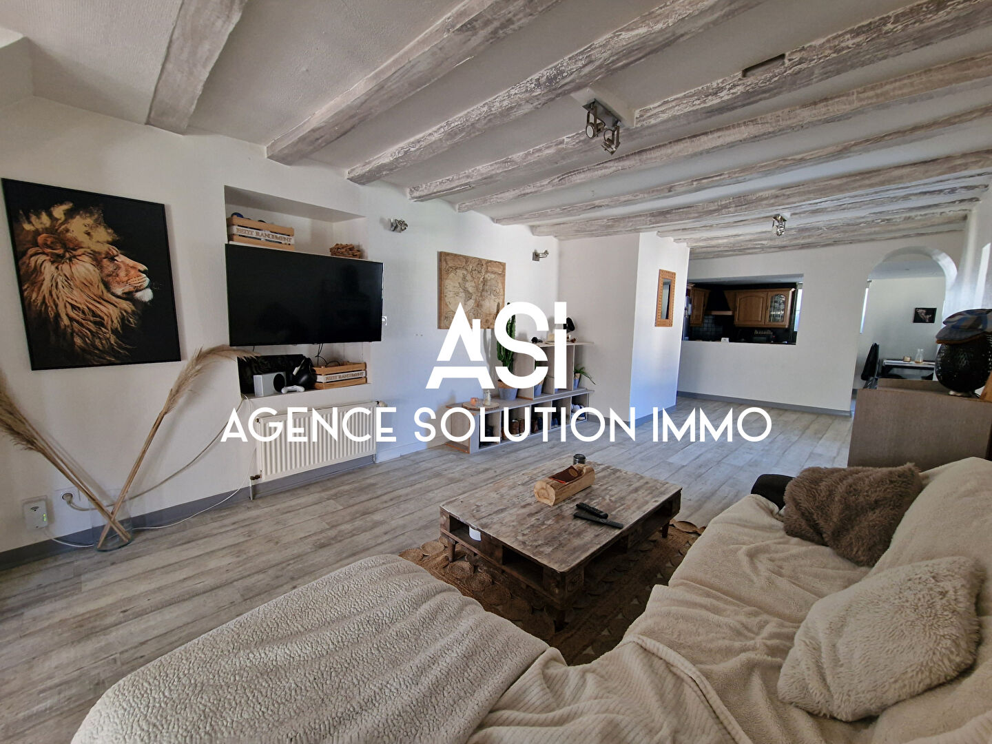 Photo Ensemble Immobilier Maison principale + studio et grands garage - 600m² de terrain image 3/6