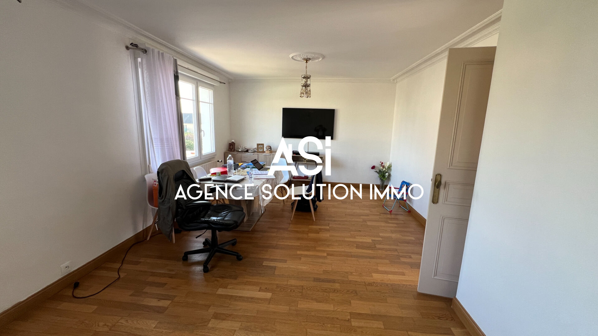 Maison 4P - 2 CH - Sur sous sol - jardin - calme et lumineux