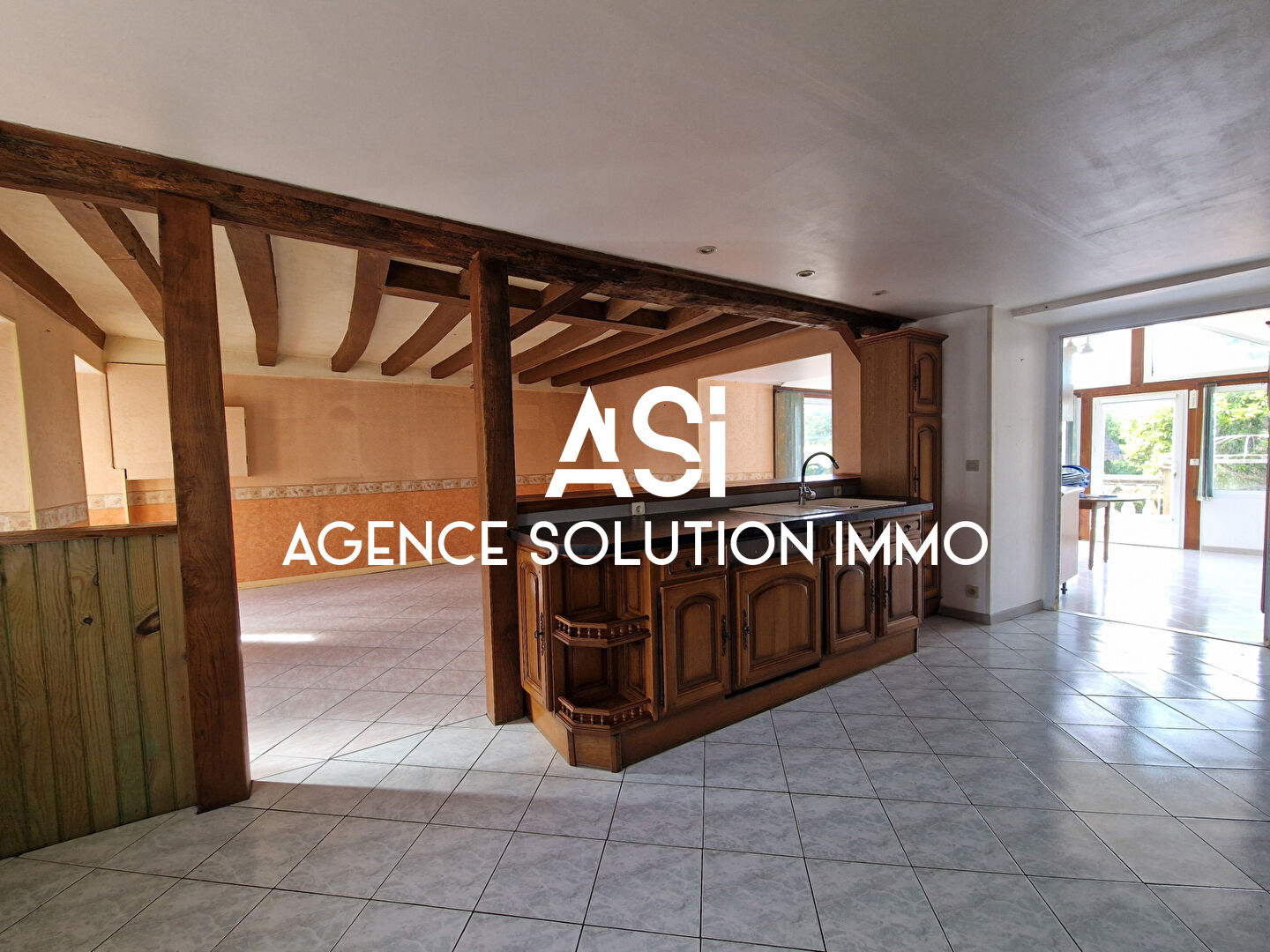 Maison Saint Sulpice 121 m²  - 3 chambres sur 1287 m² de terrain et 4 garages et car-port