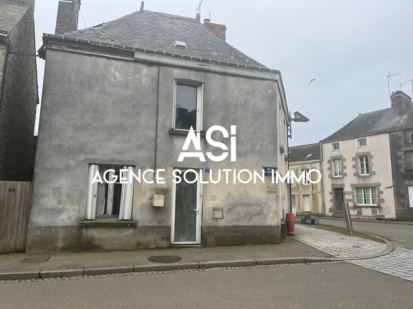 Maison Jublains + terrain 188 m2 A RENOVER