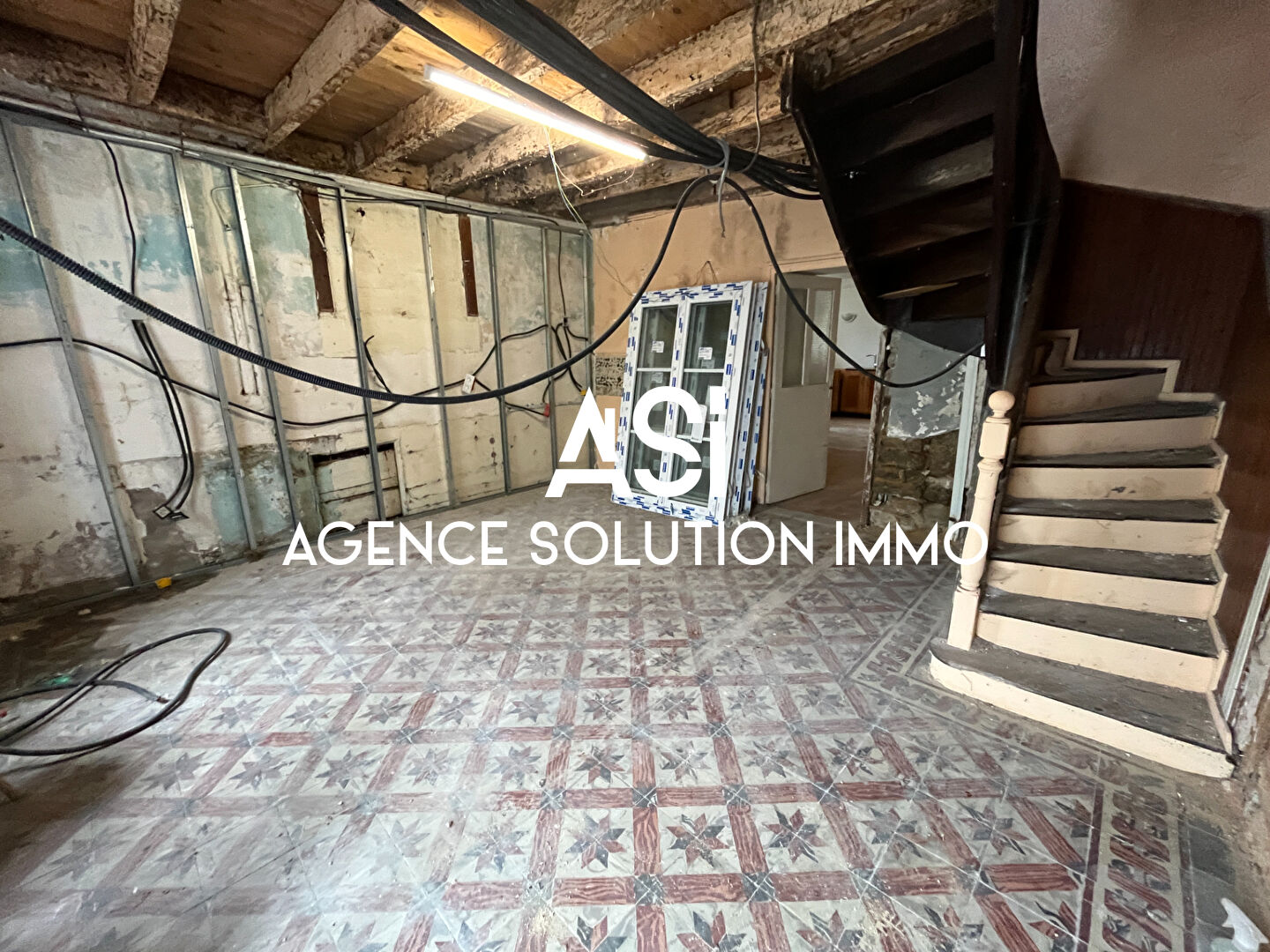 Maison Jublains + terrain 188 m2 A RENOVER