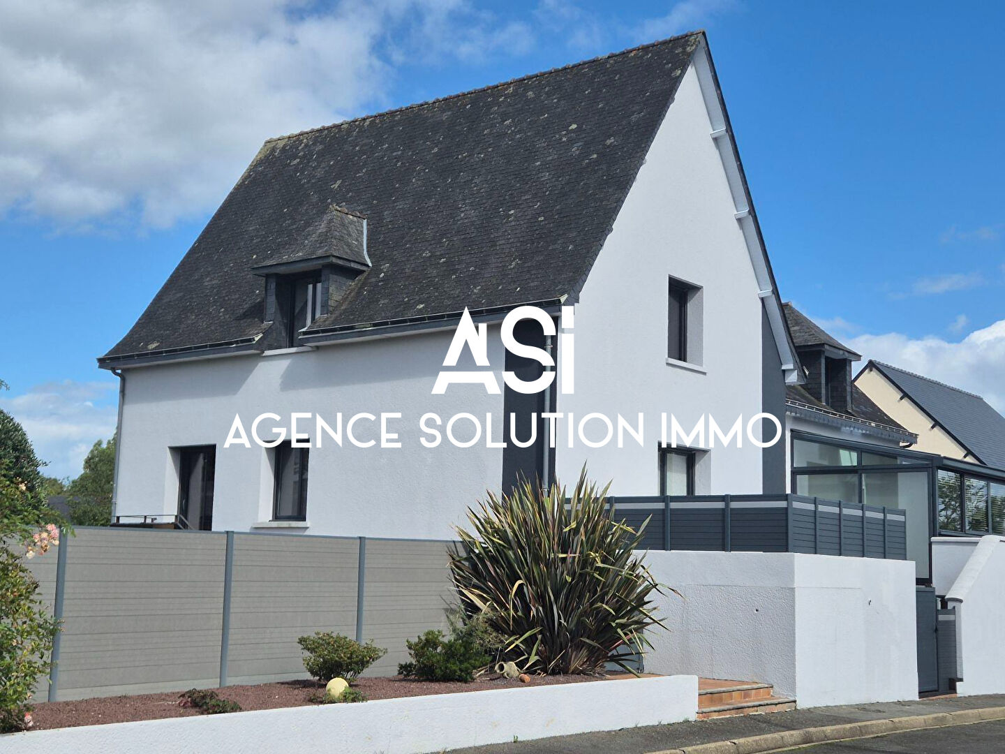 Agence immobilière de AGENCE SOLUTION IMMO Fougères