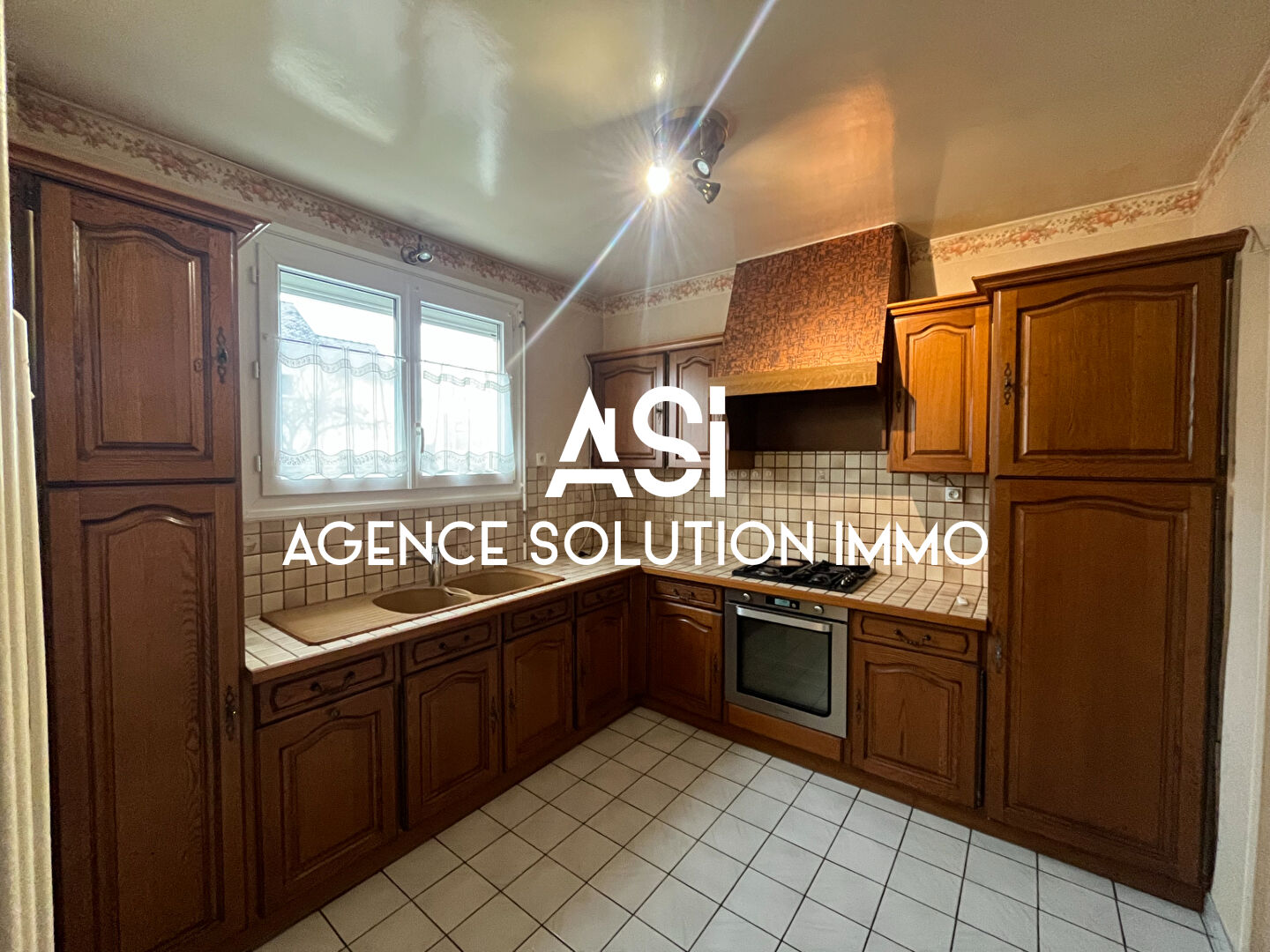 Photo Maison Laval 5 pièce(s) 78 m2 (3 chambres) image 2/6