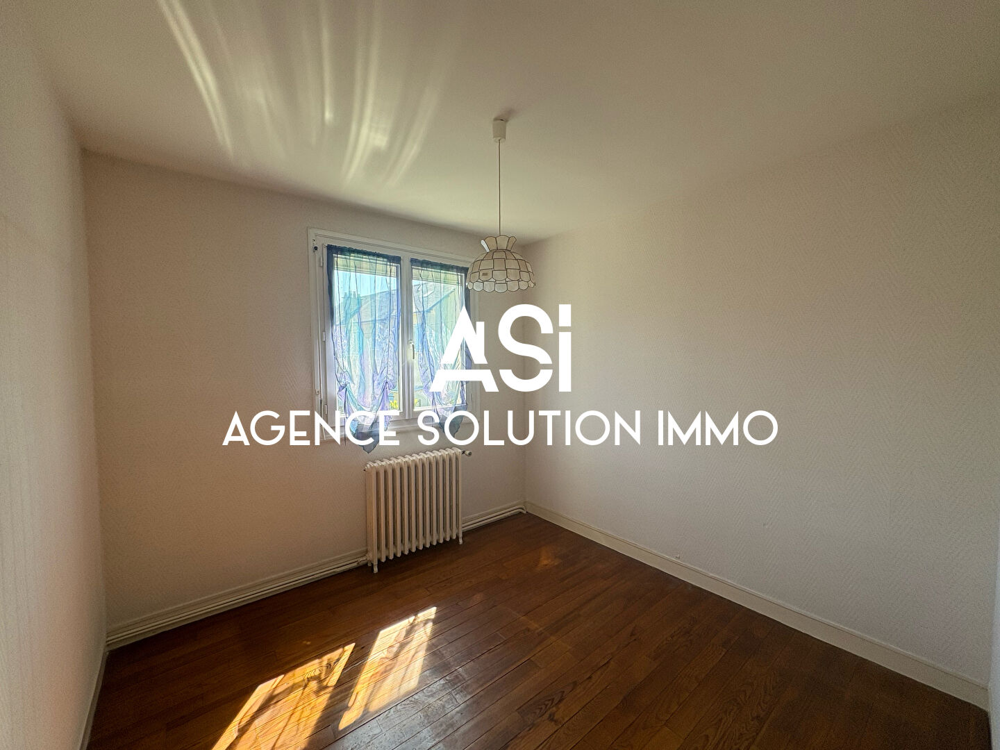 Maison Laval 5 pièce(s) 78 m2 (3 chambres)