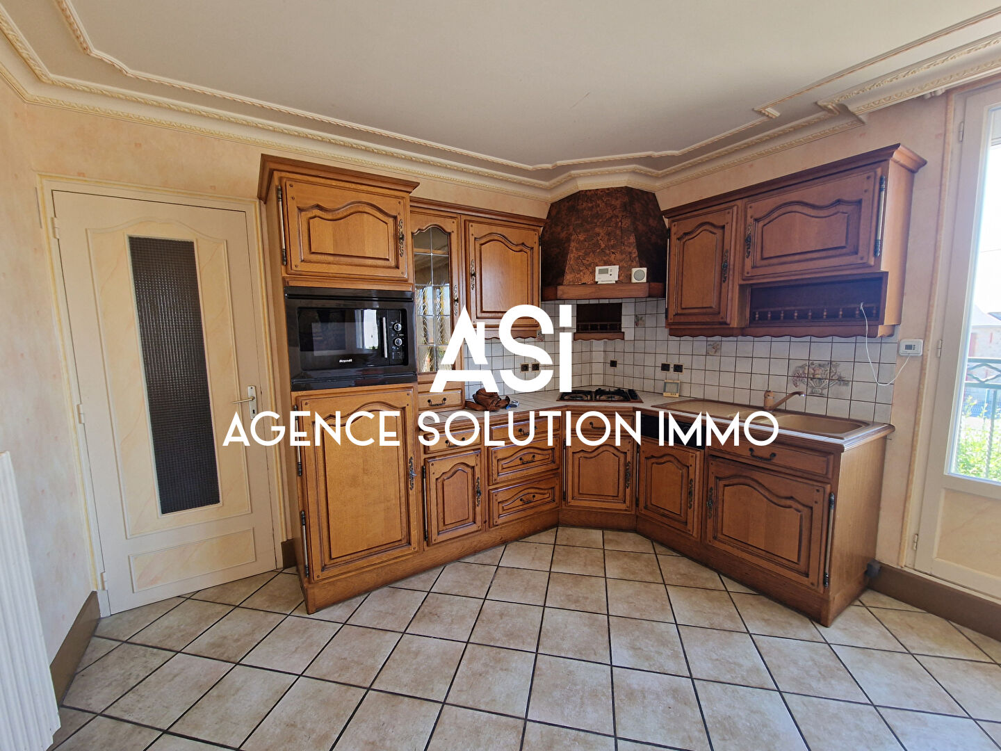 Maison Saint Pierre La Cour  5 pièce(s) 130m² - 825 m² de terrain