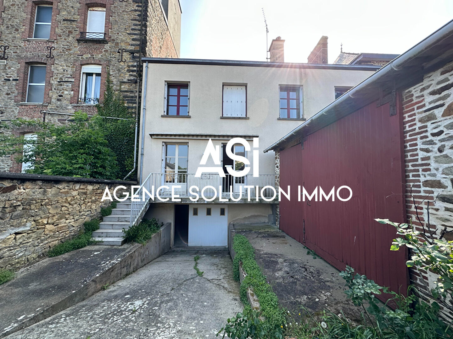Maison familiale 134 m2 avec dépendance et studio