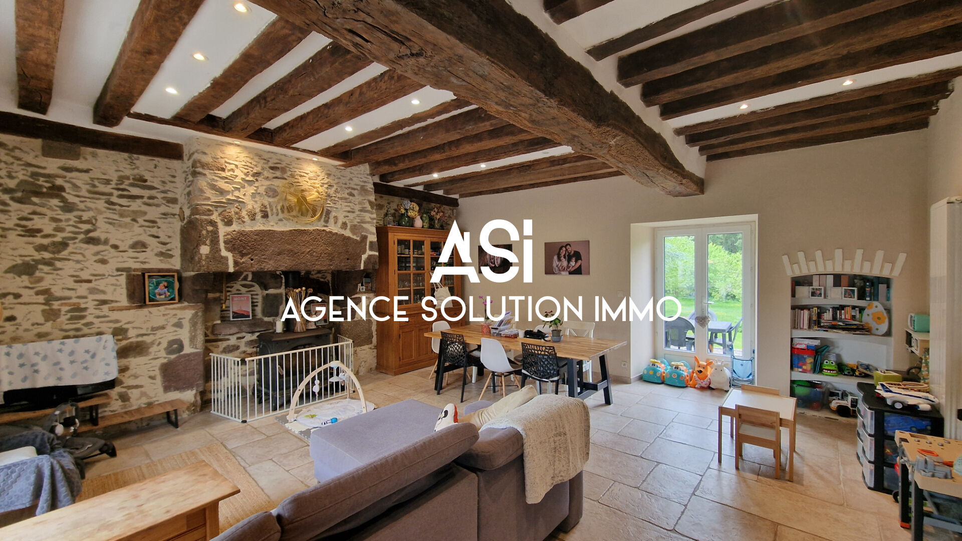 MAISON EN PIERRE T5 RENOVEE AVEC JARDIN