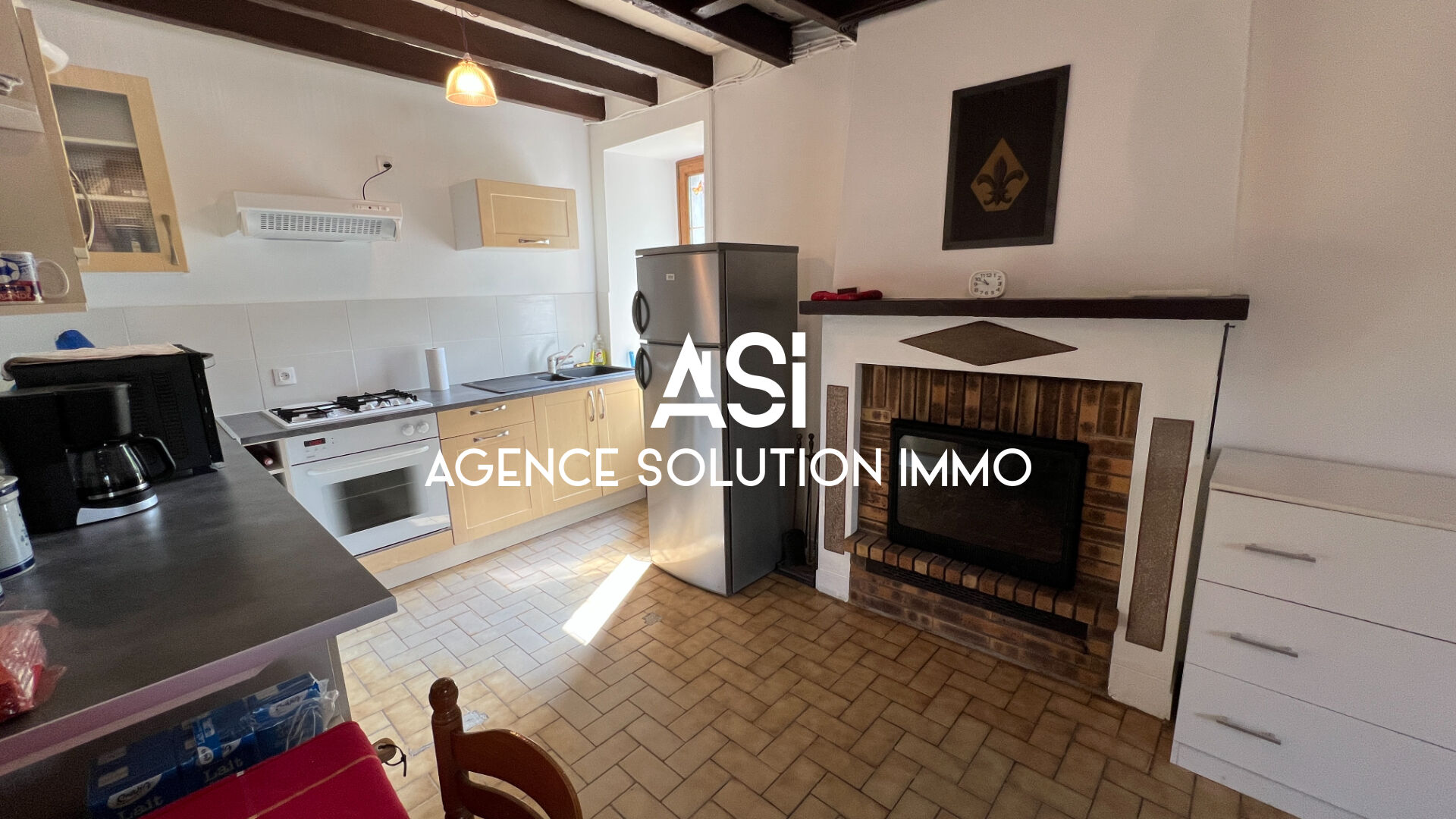 Maison 67m2  - 3p -  1 à 2 ch -dépendances - 1000 m2 de terrain - campagne - tranquilité