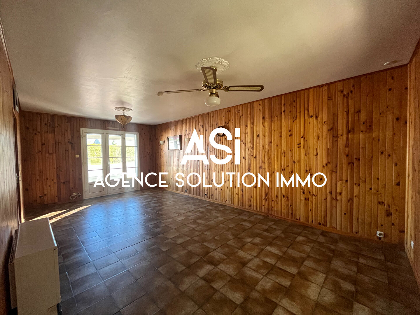 Maison  plain-pied - 4 pièce(s) - 3cH -  beau terrain - sans vis-à-vis