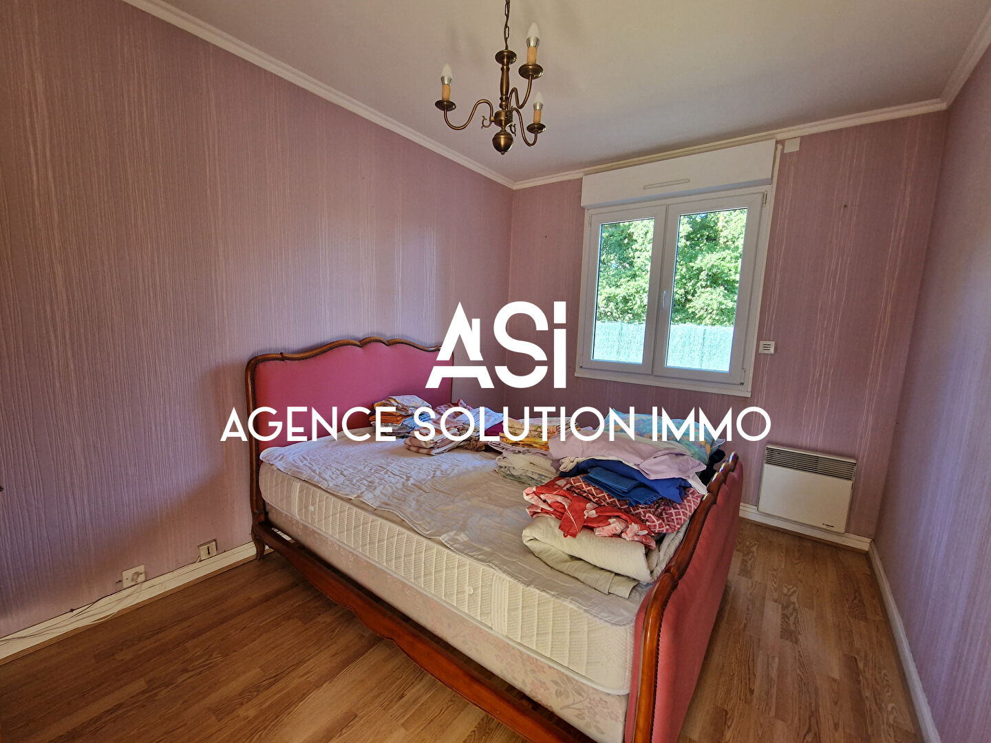 Maison St Berthevin  5 pièce(s) 88 m2 - 3 chambres - 301 m² de terrain