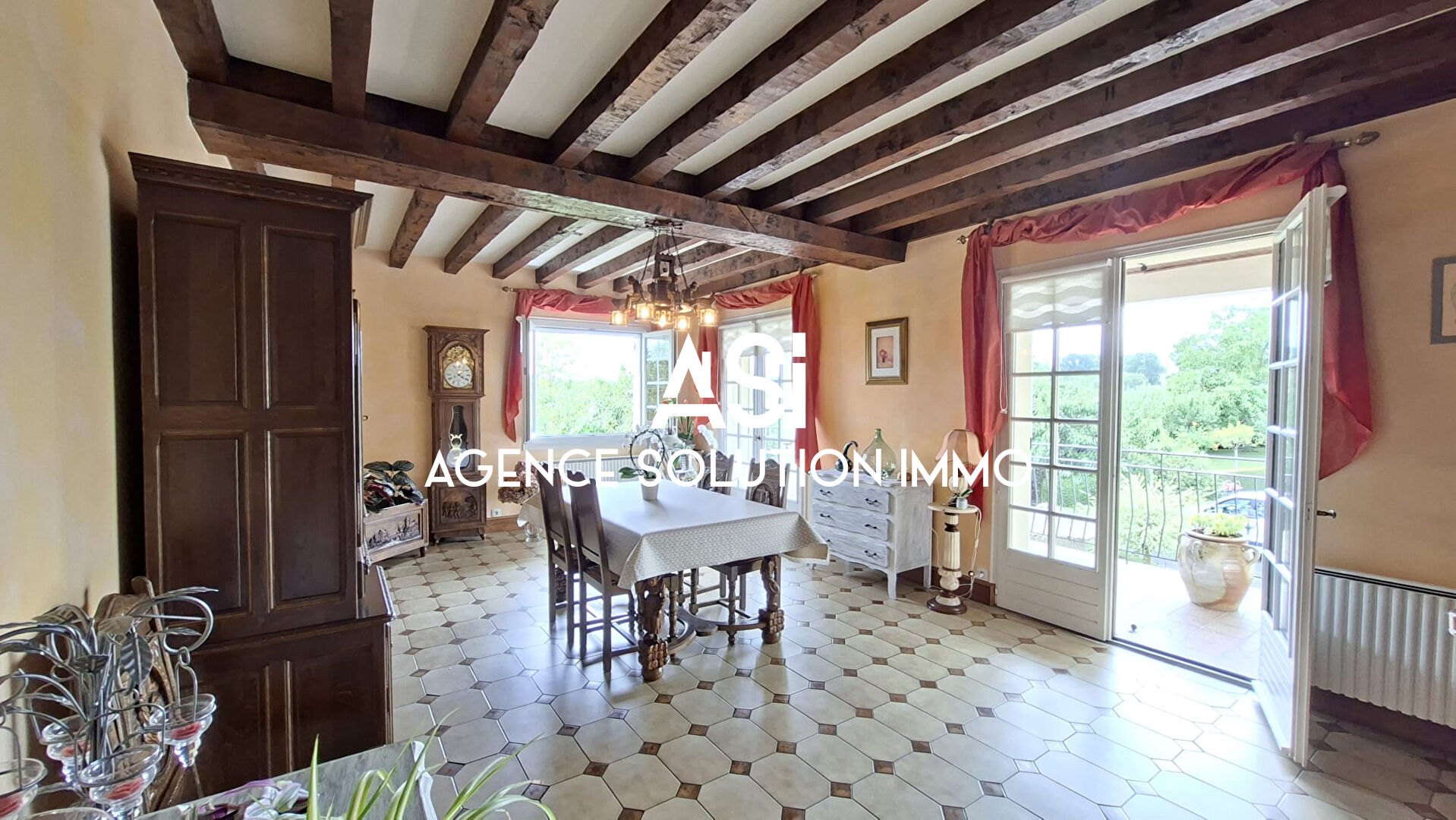 Maison Le Genest Saint Isle 6 pièce(s)