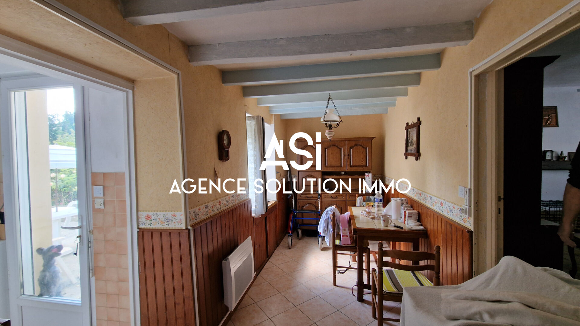 MAISON DE VILLE A VILLAINE LA JUHEL AVEC TERRASSE