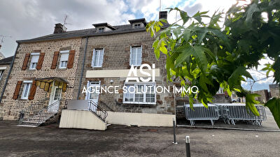 Maison de bourg à rénover - 100m2  5p - 3ch - AMBRIERES-LES-VALLÉES - travaux à prévoir