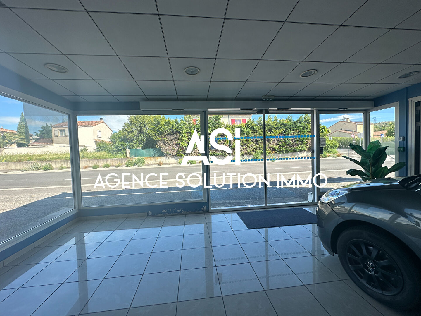 Photo Local commercial Chateauneuf Du Rhône 125 m2 image 4/5