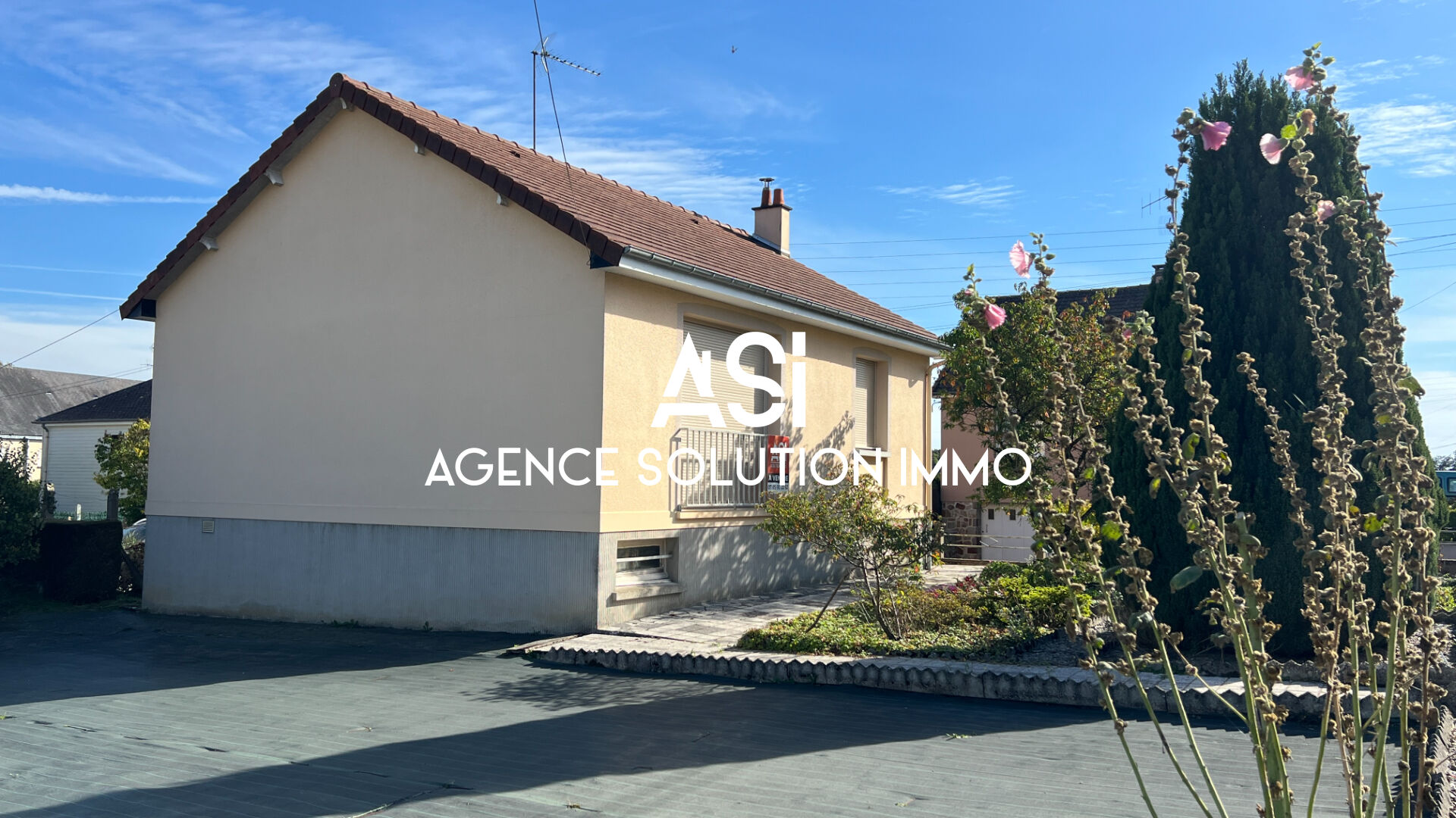 Maison 3 pièce(s) 62 m2 -sous-sol total - calme, clair et jardin.