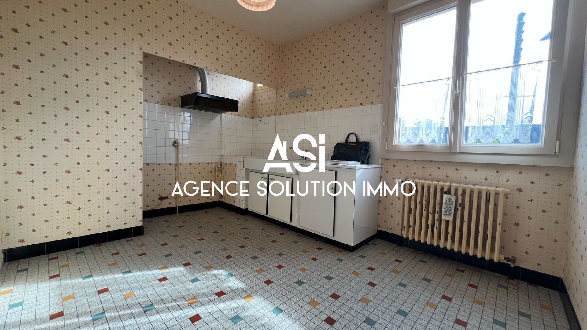 Maison 3 pièce(s) 62 m2 -sous-sol total - calme, clair et jardin.