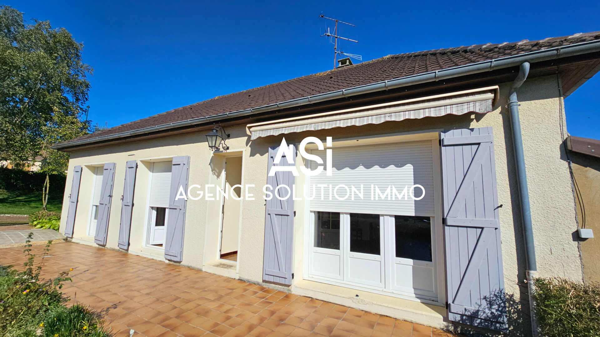 Photo Maison Loue 4 pièce(s) 94 m2 image 1/6