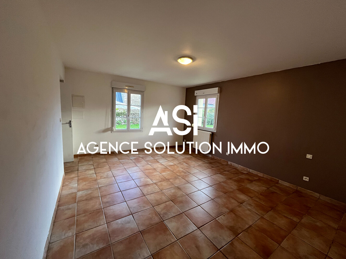 Maison de bourg de 95 m2 à Averton sur un terrain de 554 m2 au calme