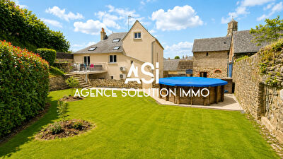 Maison Montsurs 8 pièce(s) 254 m2