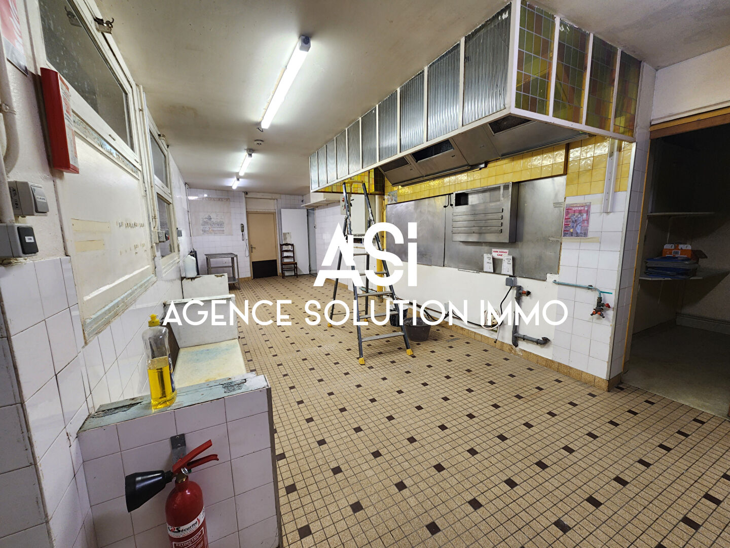 Immeuble - 600m² - Fresnay sur Sarthe