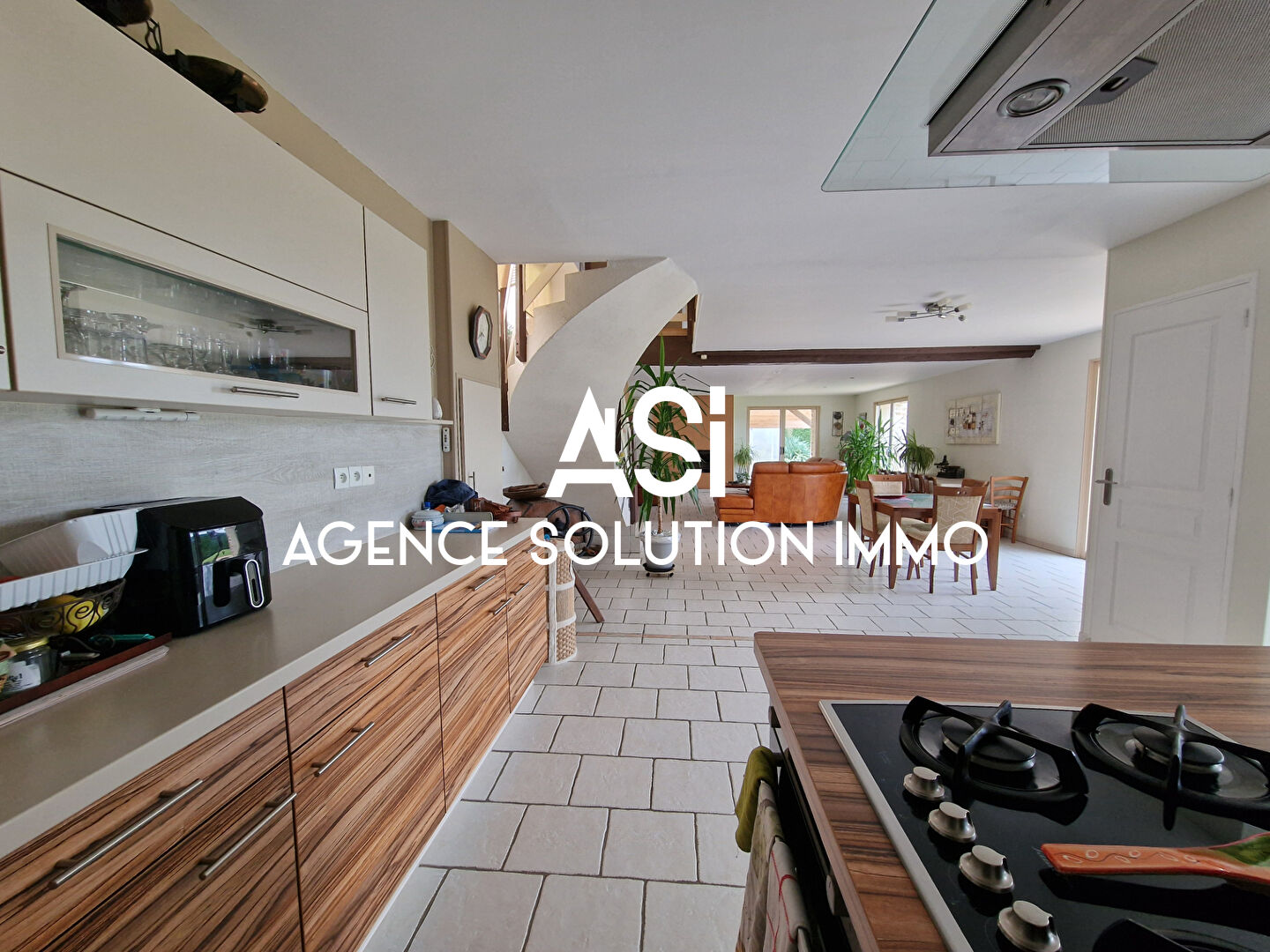 Photo Longére Martigne Sur Mayenne 166 m2 sur 1 698 m² de terrain image 3/6