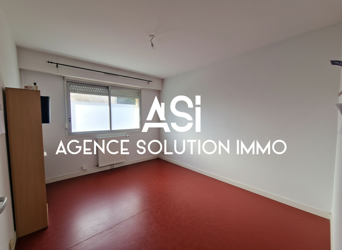 Appartement Laval  3 pièce(s) - 2 chambres cave et stationnement