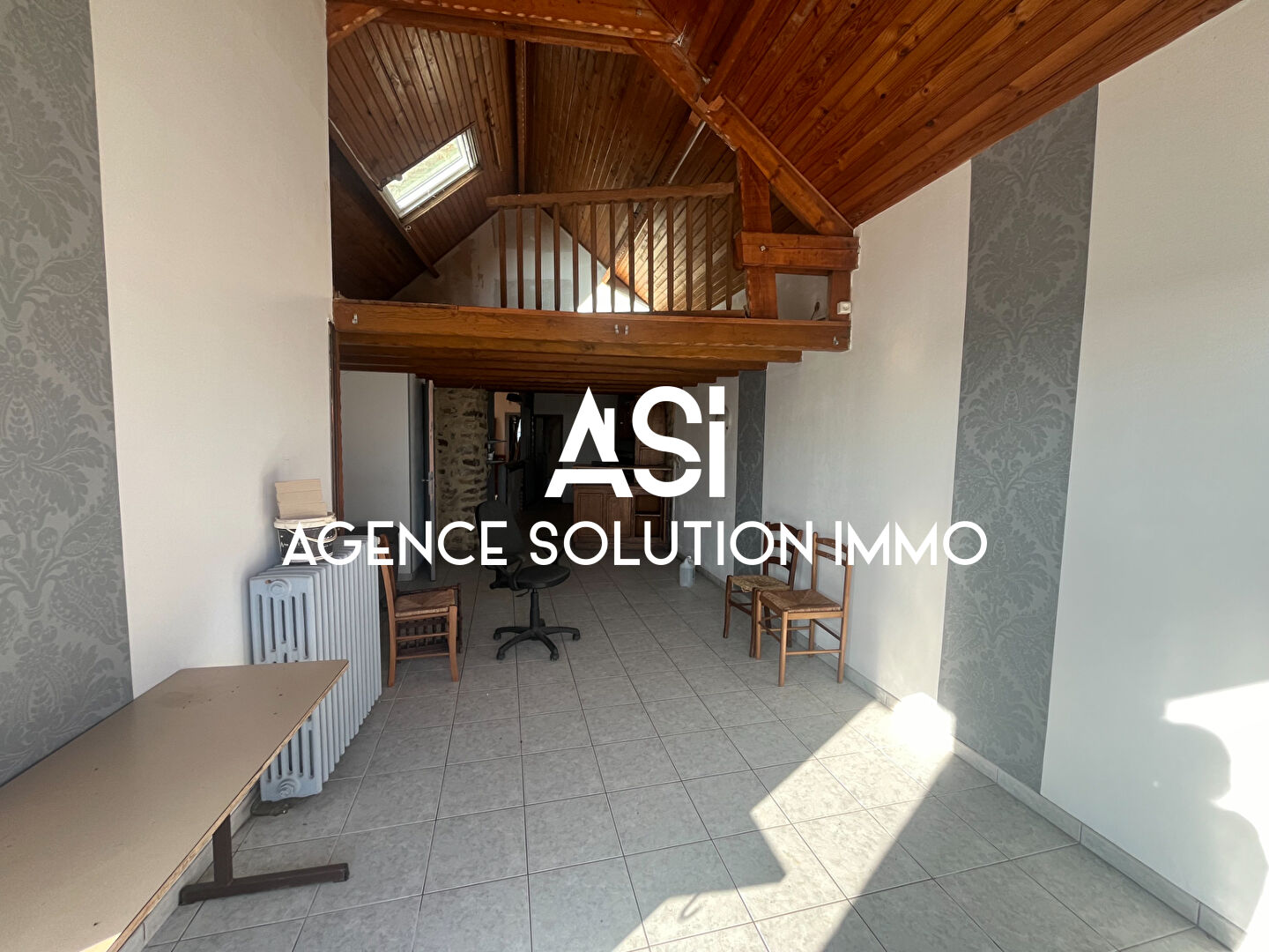 Maison à rénover La CROIXILLE 148.7 M2