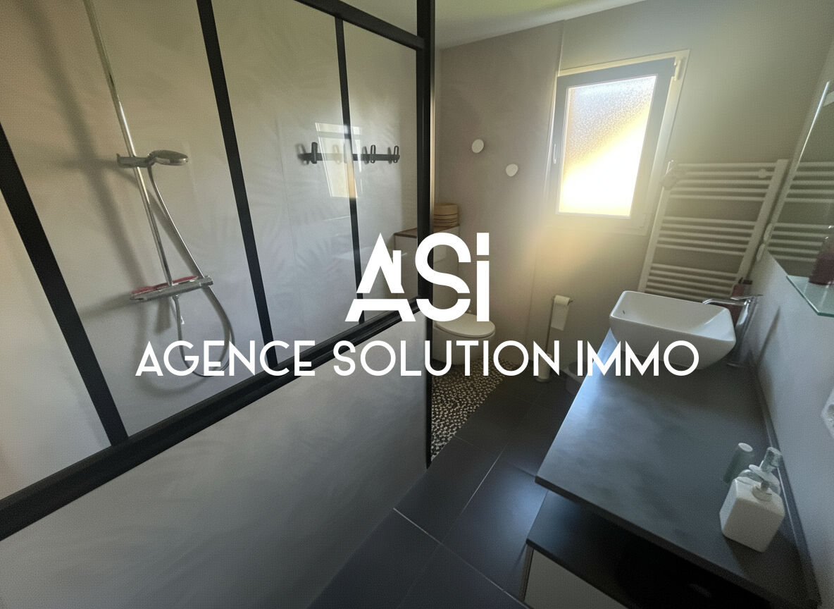 Photo MAISON DE PLAIN PIED AVEC DEUX GARAGES image 5/6