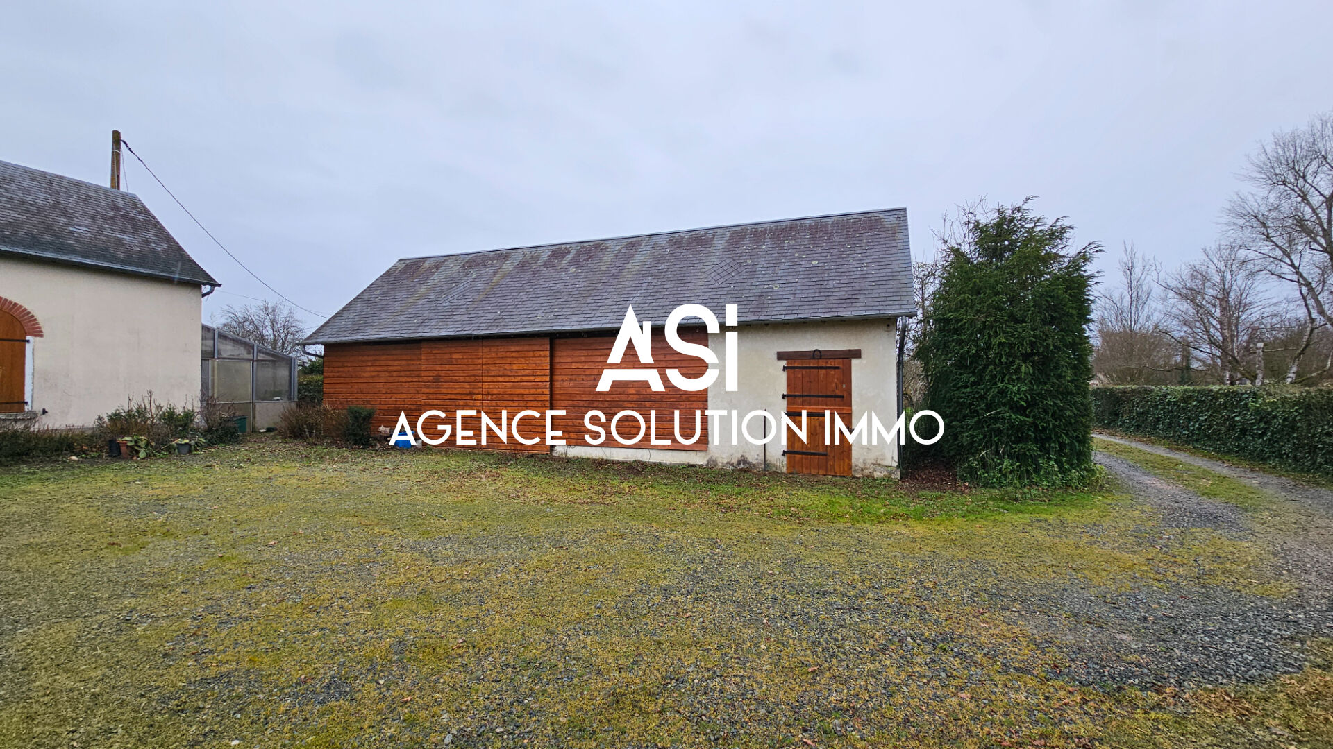Corps de ferme avec 12 hectares - Aux portes du Mans - Fort potentiel