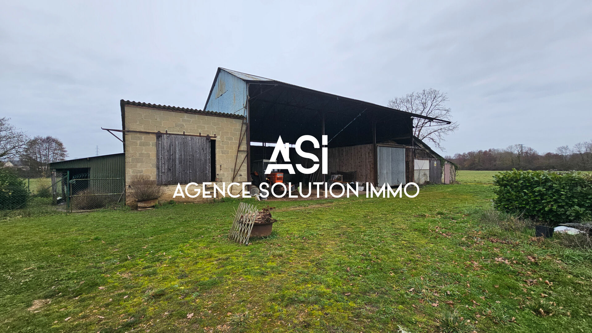 Corps de ferme avec 12 hectares - Aux portes du Mans - Fort potentiel