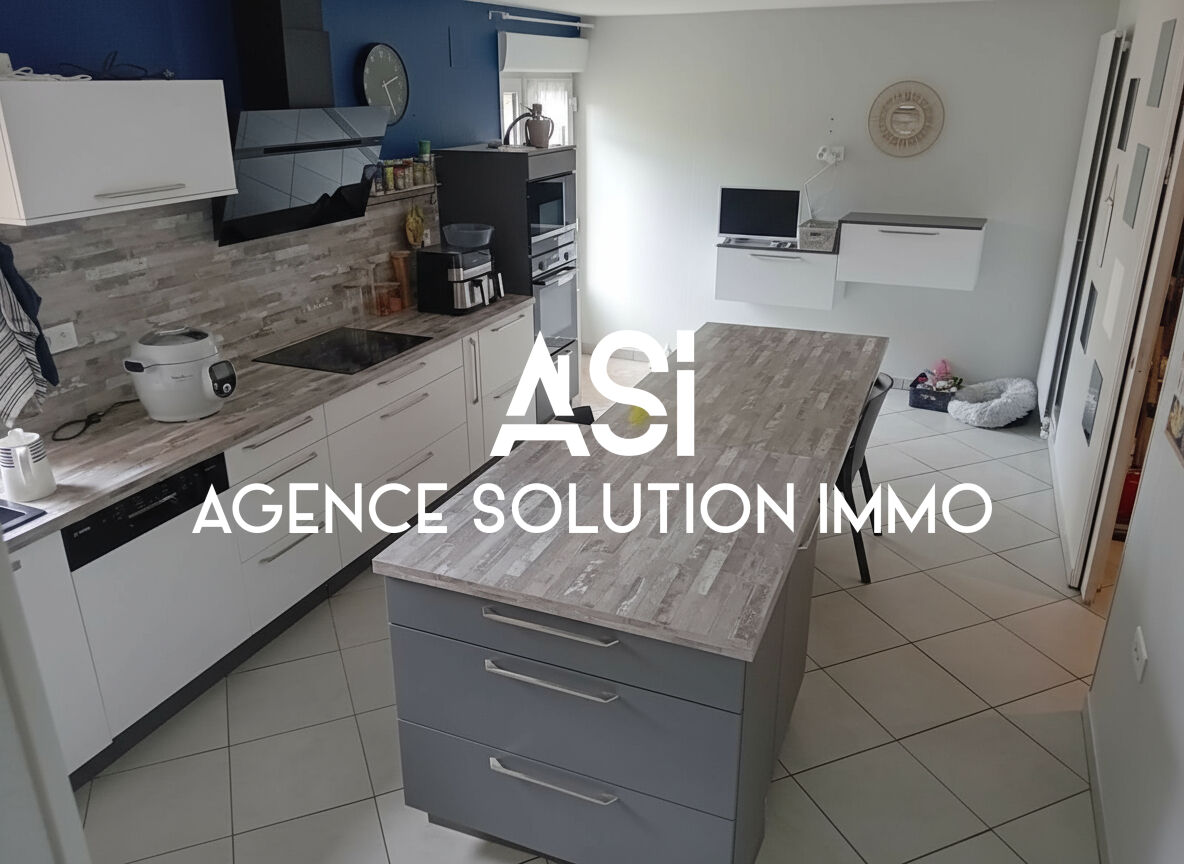 Maison  de bourg Grez En Bouère 9 pièce(s) 150 m2-7 chambres