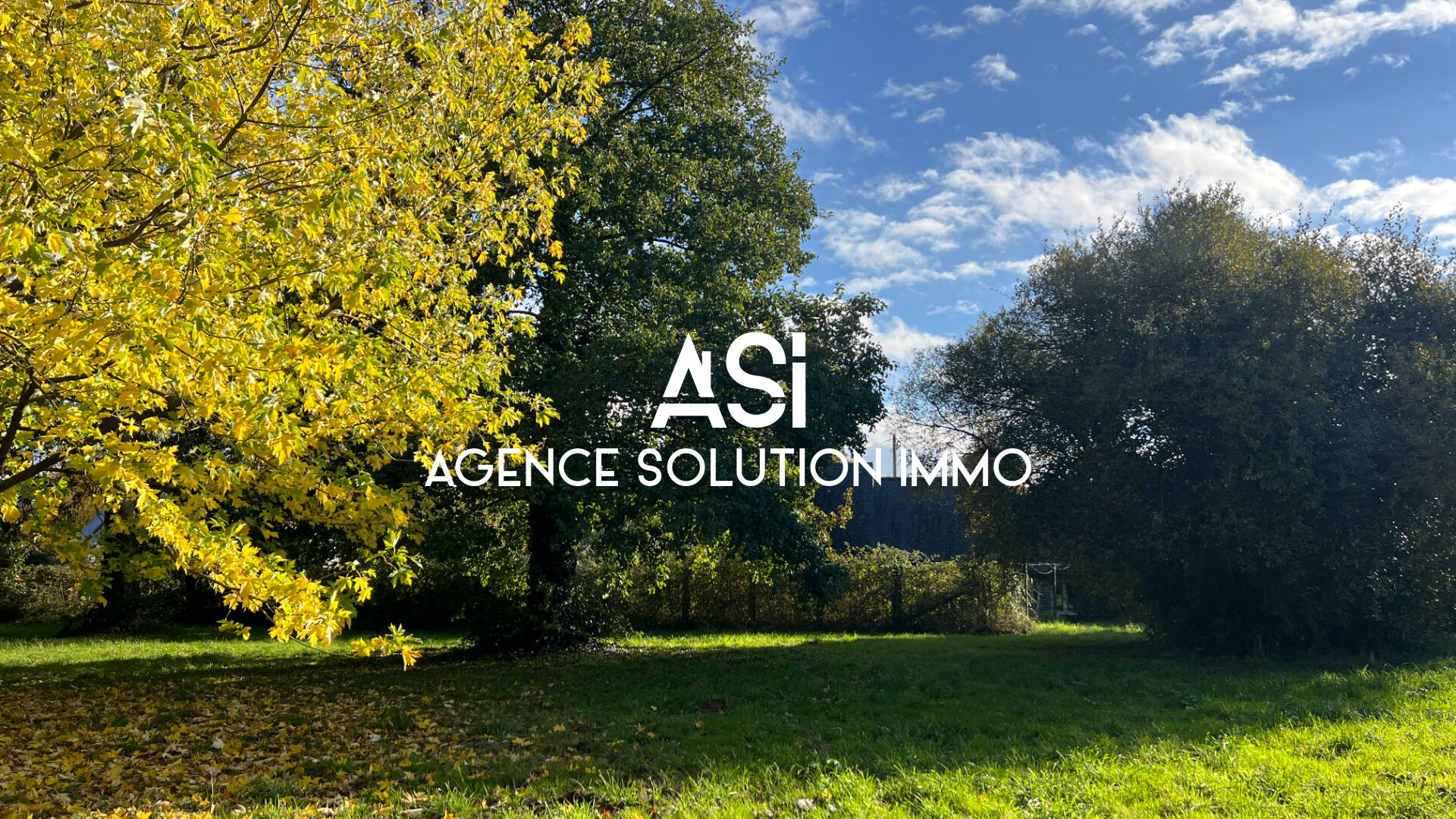 Photo Maison en pierre de type longère en campagne  à Courcité 206 m2 - 10 pièces 7 ch - 8500 m2 de terrain image 3/6