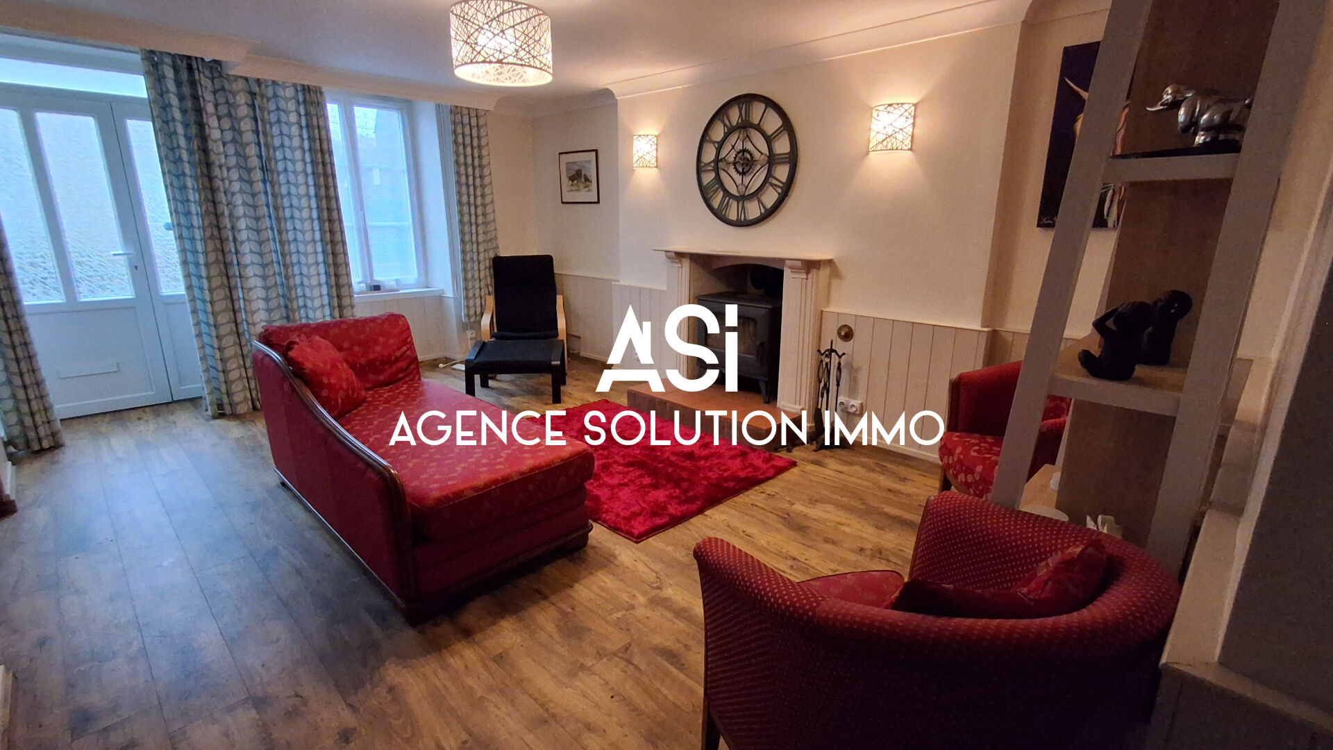 Maison de village  à Mantilly de 160 m2, 9 pièces, 6 chambres