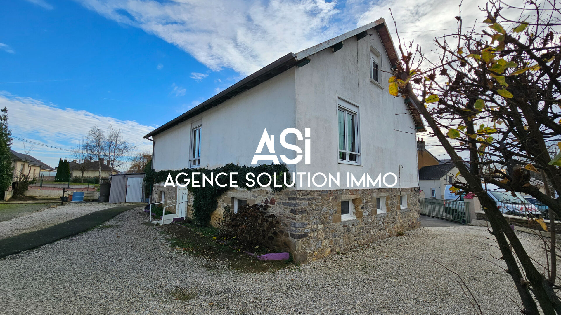 Maison proche gare à Evron 5 pièce(s) 123 m2