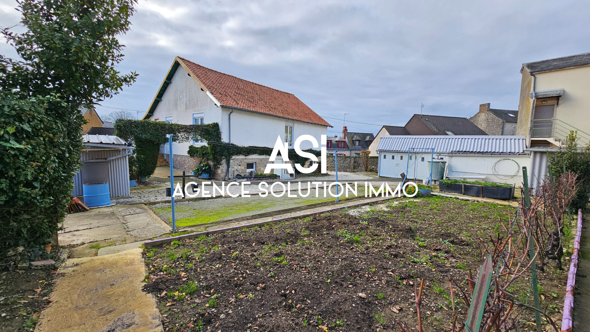 Photo Maison Evron 5 pièce(s) 123 m2 image 4/6