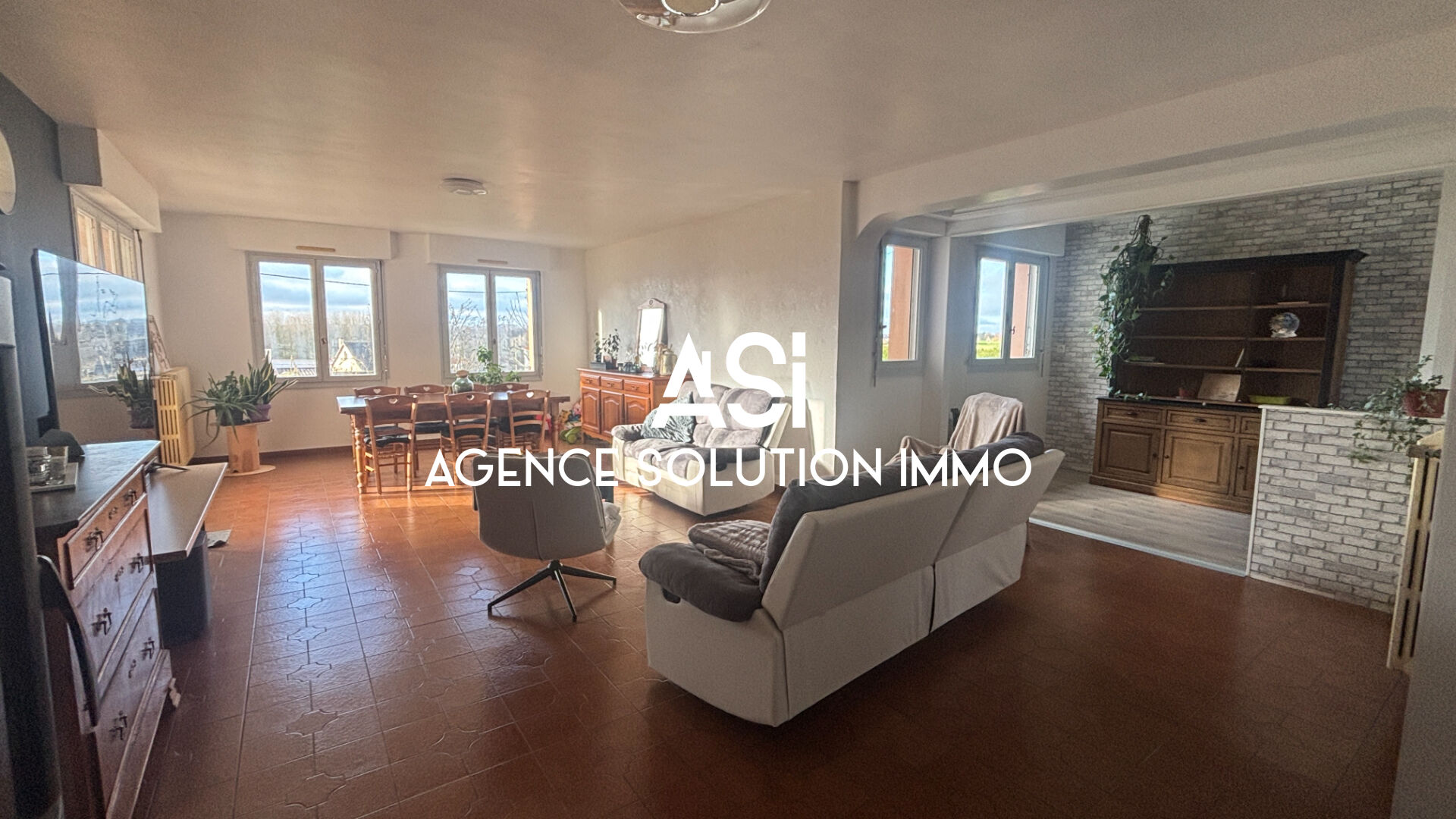 Maison GORRON 7 Pièces 235 m² - 5 chambres - 1529 m² de terrain