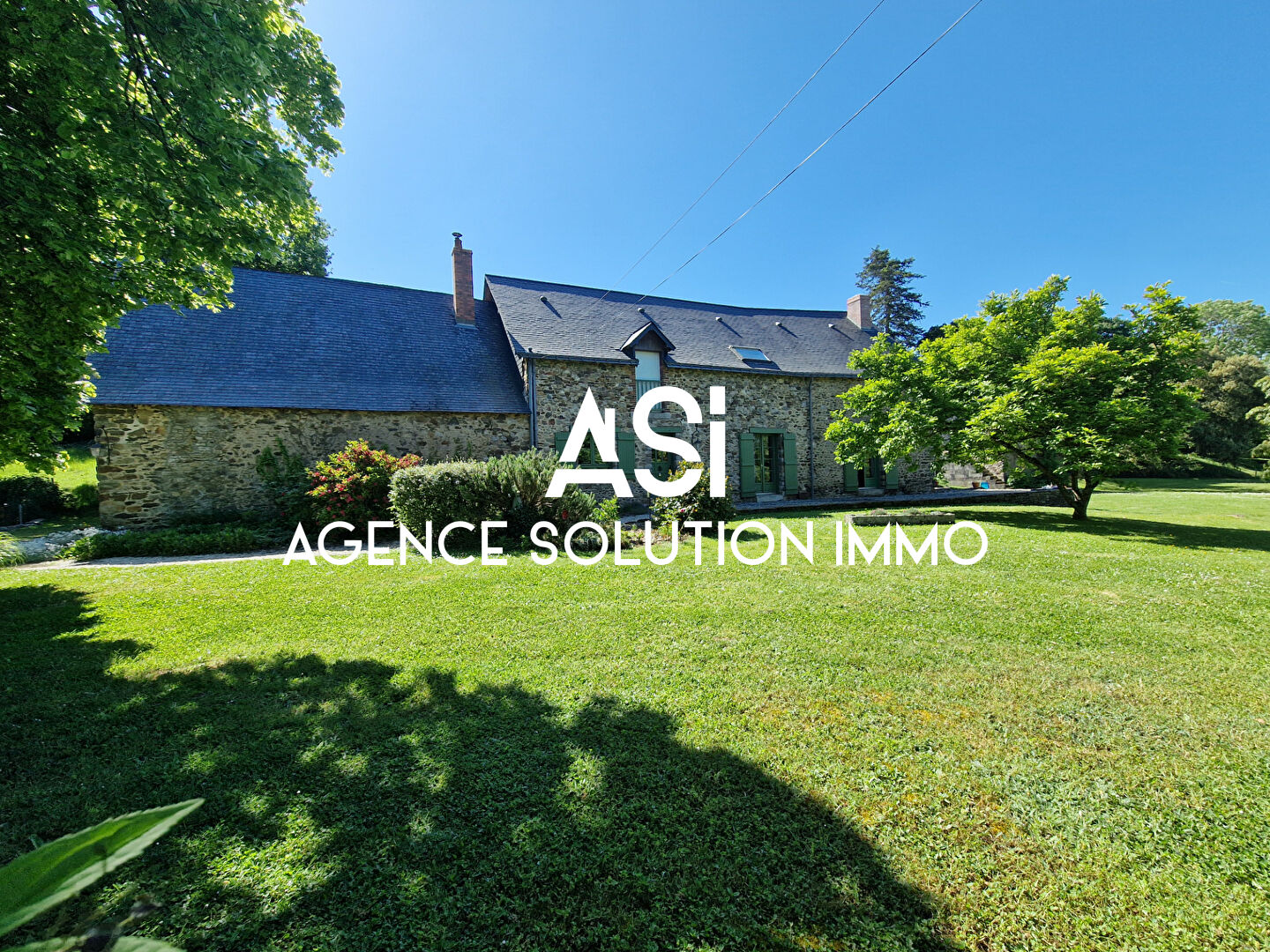 Photo Longère  6 pièce(s) 182 m2- 4 chambres -dépendances- image 5/6