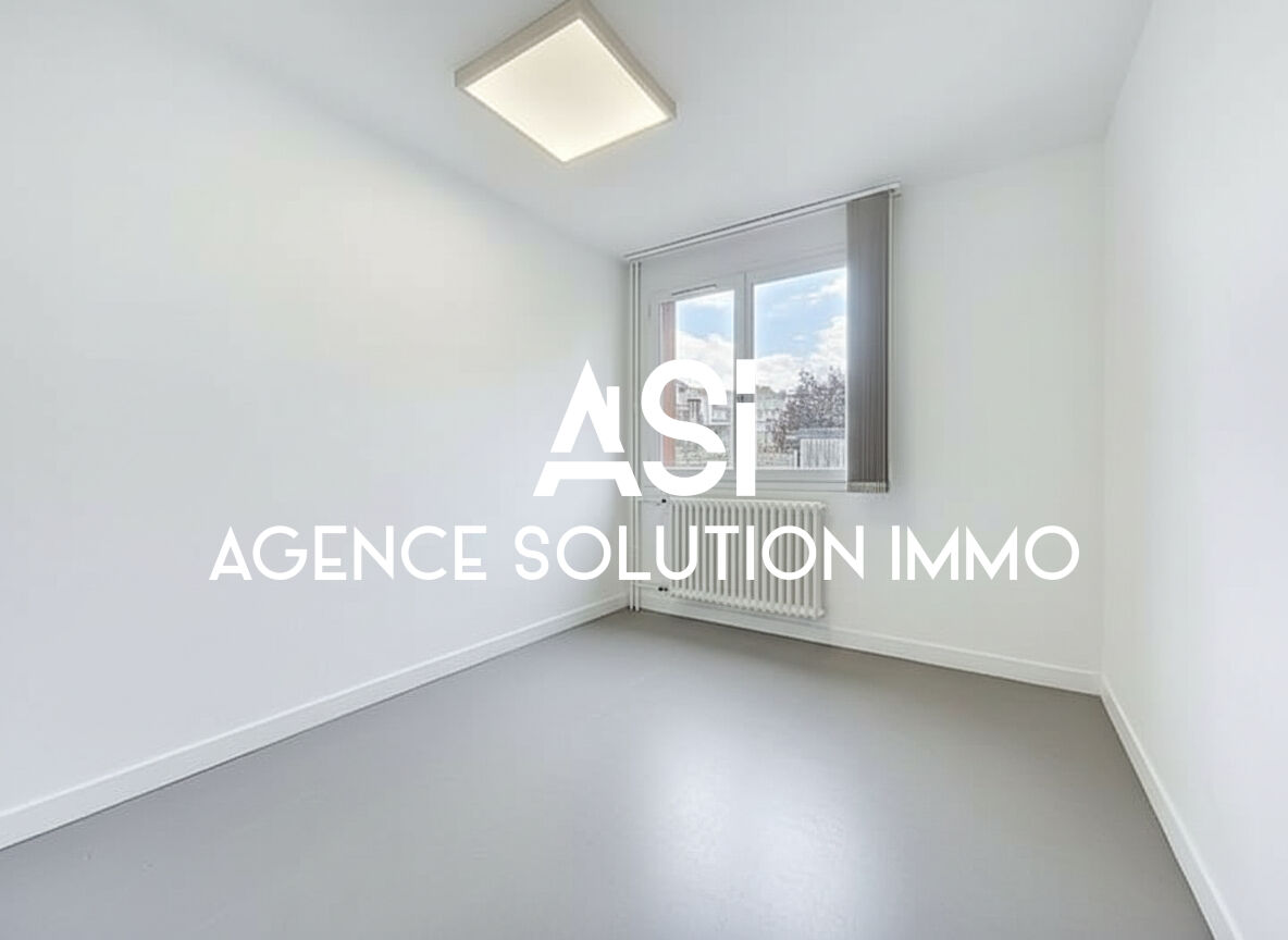 Appartement Laval 3 pièces - 2  chambres - cave et grenier