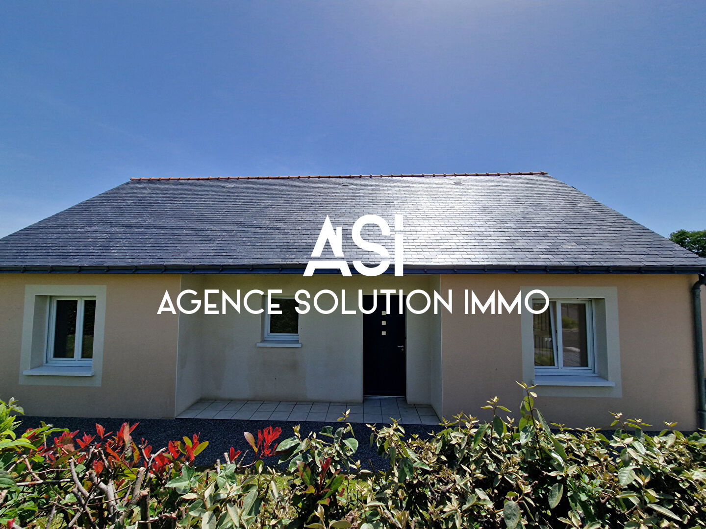 Maison de 89 m² - 3 chambres sur 760 m² de terrain.