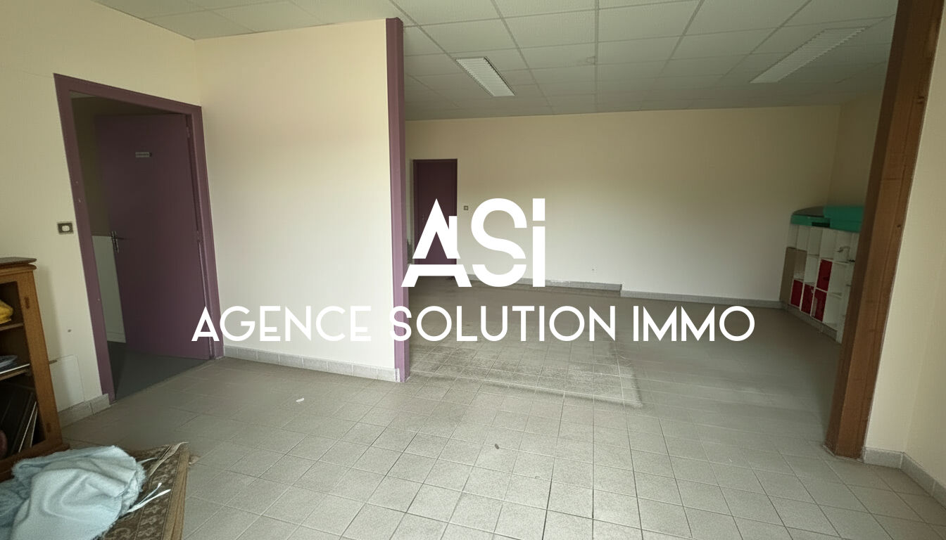 Immeuble de 234.44 m² - Bourg de Passais Villages