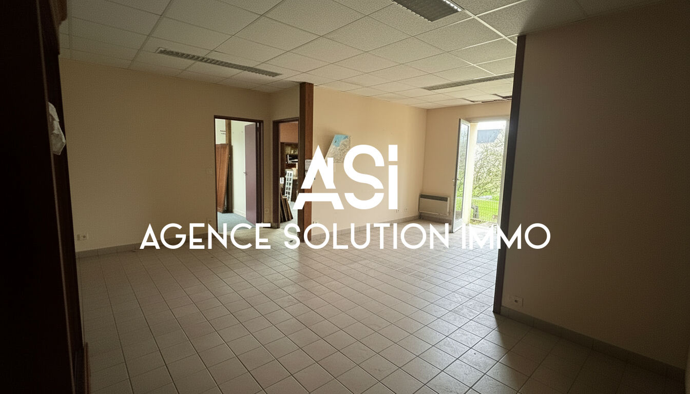 Immeuble de 234.44 m² - Bourg de Passais Villages