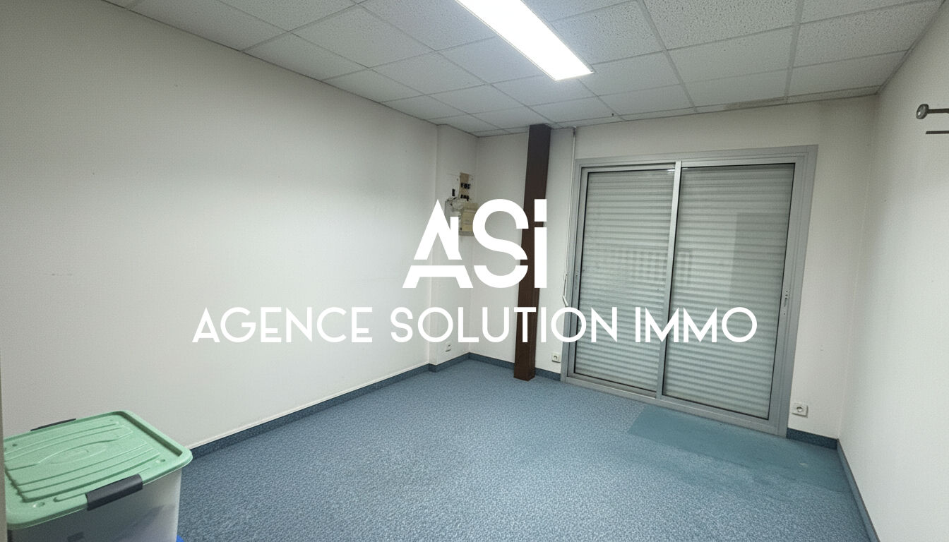 Immeuble de 234.44 m² - Bourg de Passais Villages