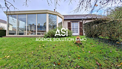 Maison Saint Germain Le Fouilloux 6 pièce(s) 132 m2