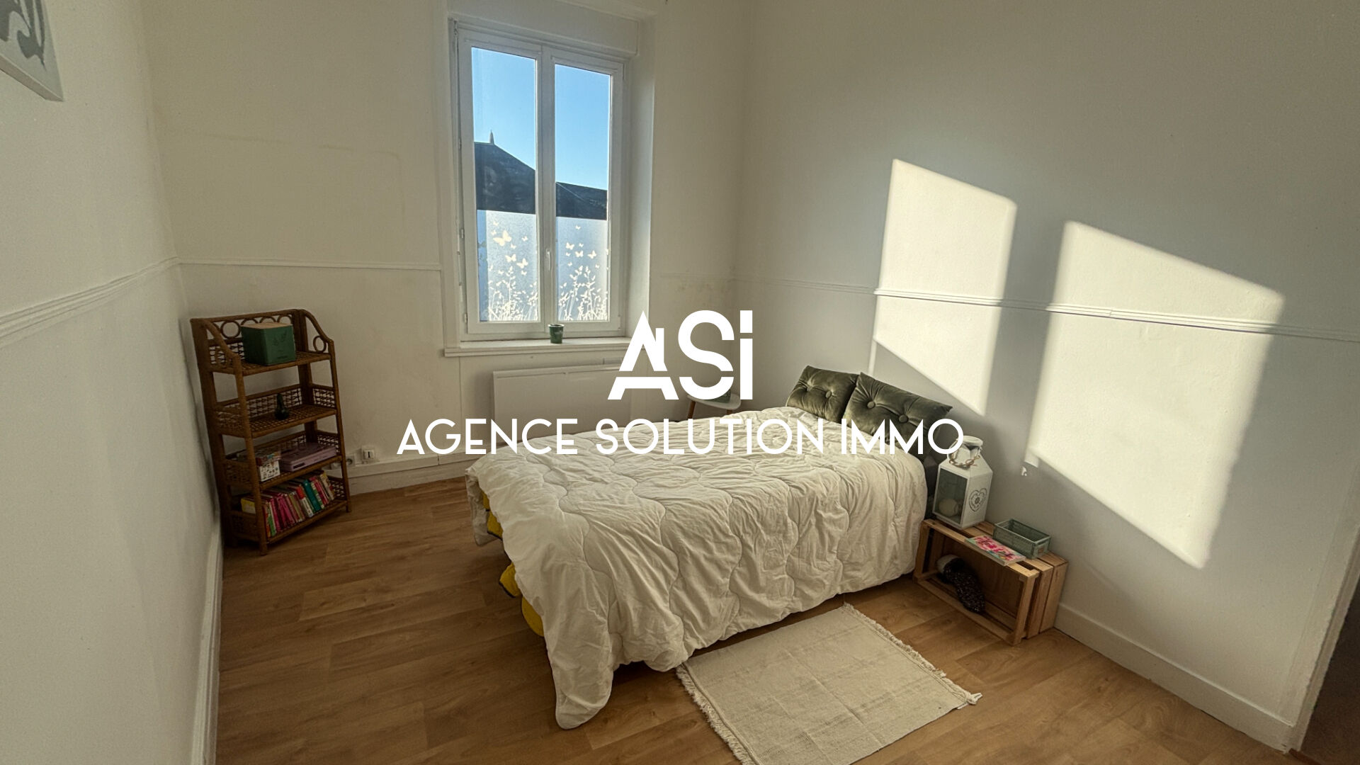 Maison de bourg 4 pièces 80m²  - 3 chambres - Terrain de 114m²