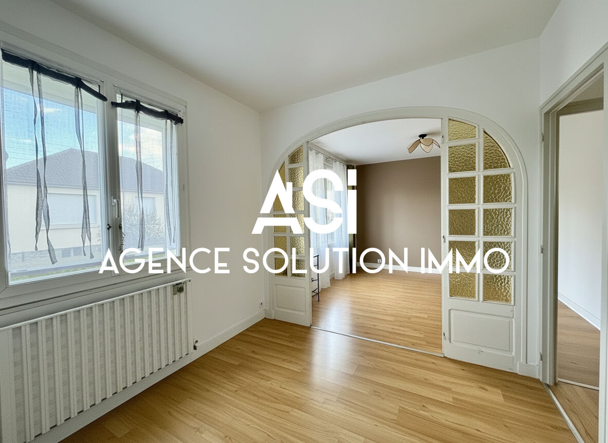 Maison 4 pièce(s) de 73m² sur terrain clos de 540m²  LAVAL