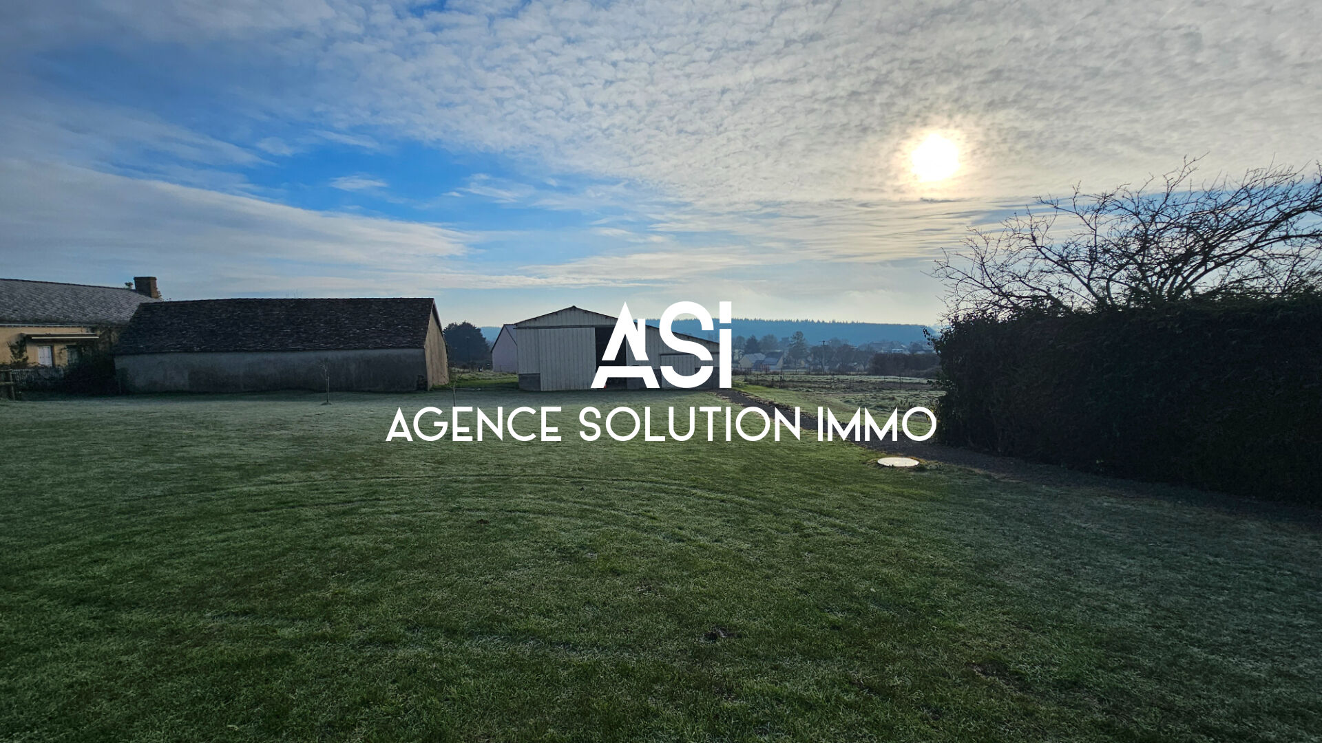 Terrain Constructible avec hangar-  St Denis D Orques 3040 m2