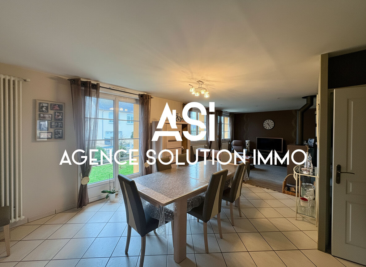 Maison 4 pièce(s) plain pied 90m² sur terrain clos.