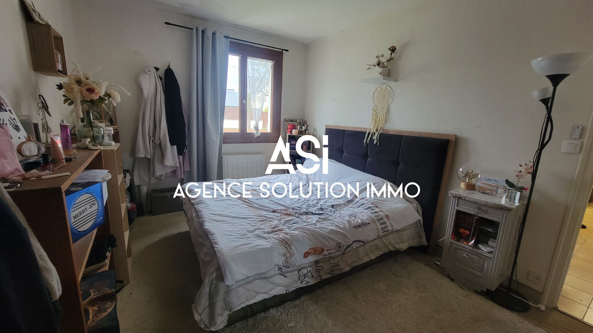 Maison LAVAL avec 4 chambres et terrain de 500 m²